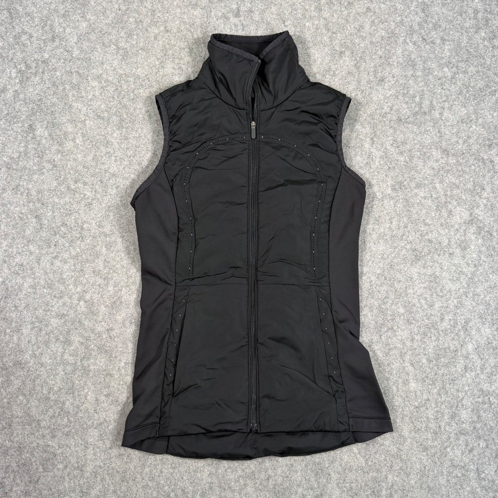 Lululemon Women's Insulated Black Vest Full Zip Padded Jacket Mock Neck Size 4